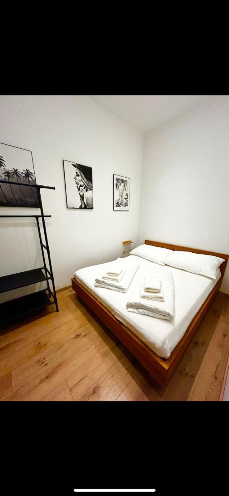 Prater Apartament *